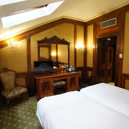 Hotel Casa Capsa Bukareszt
