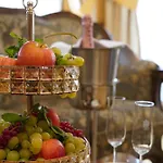 Casa Capsa Hotel 5*