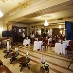 Casa Capsa Hotel 5*