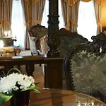 Casa Capsa Hotel