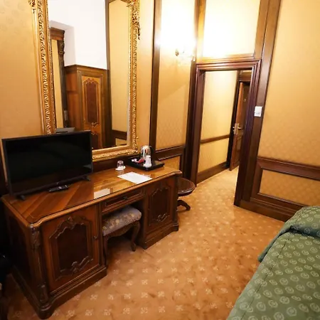 Casa Capsa Готель