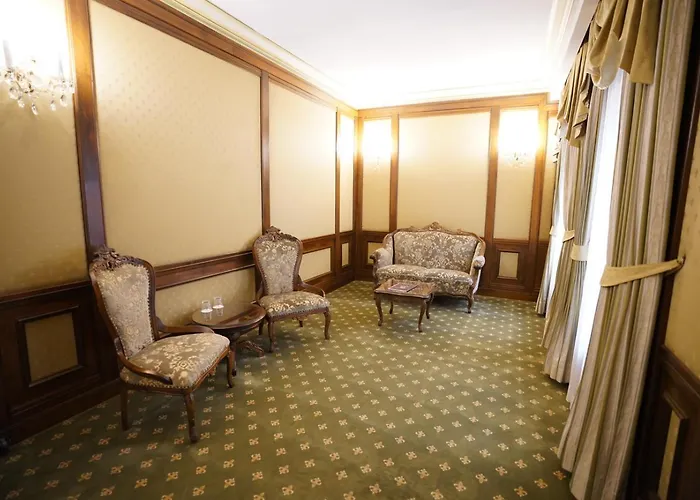 Ξενοδοχείο Casa Capsa 5*