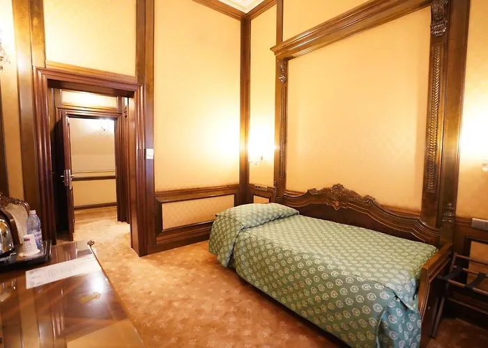 Ξενοδοχείο Casa Capsa 5*