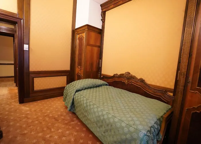 Ξενοδοχείο Casa Capsa 5*