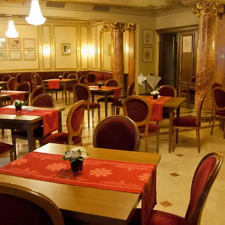 Casa Capsa Hotel 5*