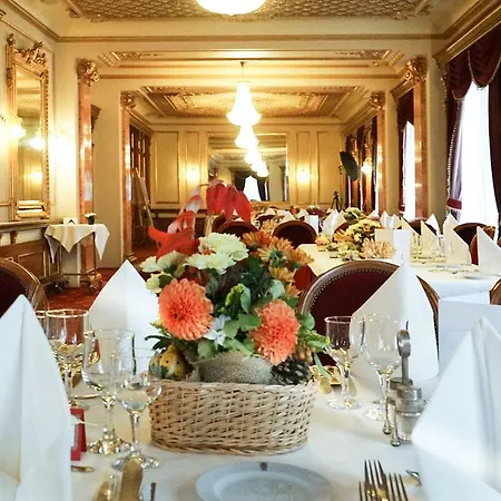 Casa Capsa Szálloda