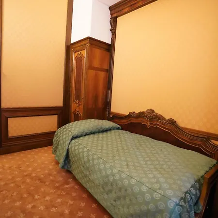 Готель Casa Capsa 5*