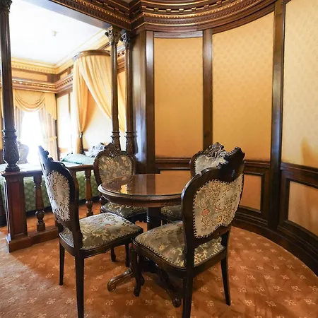 Готель Casa Capsa 5*