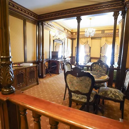 Casa Capsa 5* Бухарест