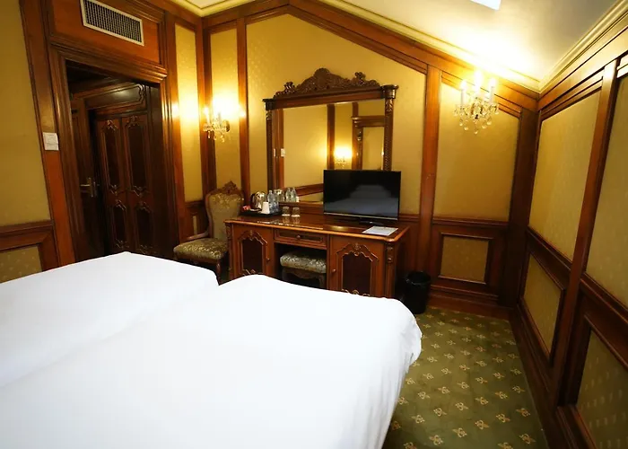 Casa Capsa 5* Bucarest