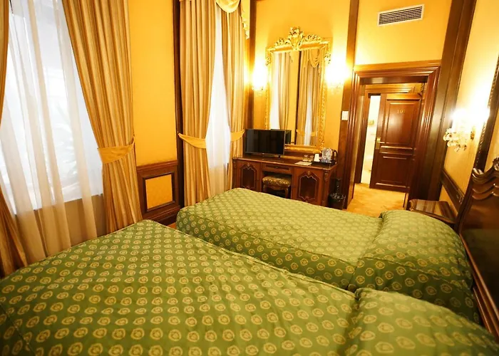 Casa Capsa Hotel