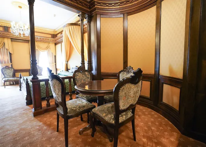 Hotel Casa Capsa 5*